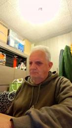 gorillafun264 webcam model stream image