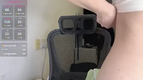 Olivia-l webcam stripchat model stream image