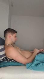 cr7caccin webcam cam4 model stream image