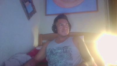 Honey_Eyes7 webcam model stream image