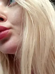 LadyLolyPop_ webcam model stream image