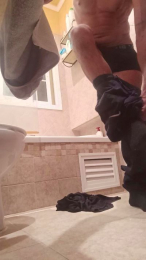 riky168 webcam model stream image