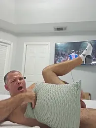 cubanitofeliz40 webcam model stream image