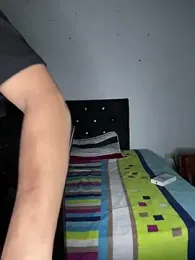 nic_2005 webcam model stream image