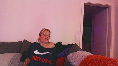 dirtymami webcam model stream image