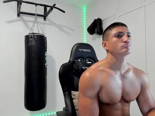 Steve Coopeer webcam model stream image