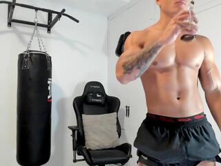 Steve Coopeer webcam model stream image