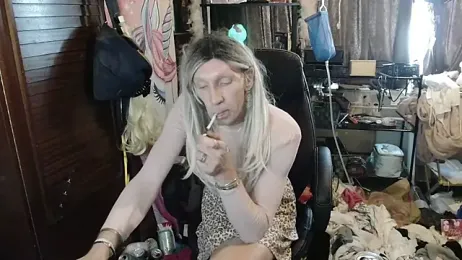 Ombeline1 webcam stripchat model stream image