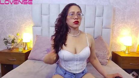 PaulaDreams webcam model stream image