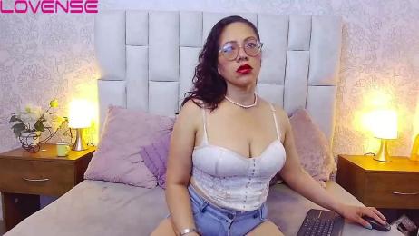 PaulaDreams webcam model stream image
