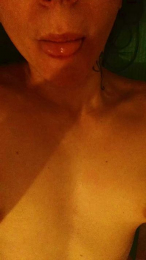 gaby07_xxx webcam model stream image