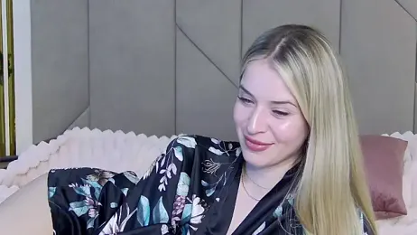 Touch_me webcam model stream image