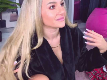 SpoilM3Mor3 webcam model stream image