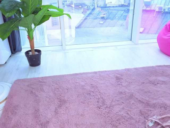 SpoilM3Mor3 webcam model stream image