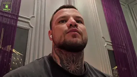 OliverSport webcam model stream image