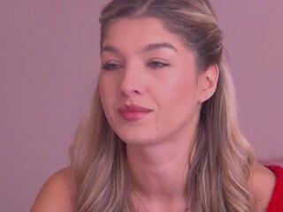 Ova Parlow webcam model stream image