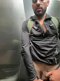 guybigmaster webcam model stream image