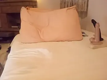 MilfDeniz webcam model stream image