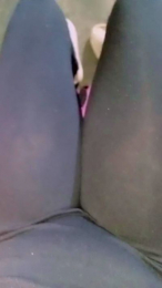 Scarlett_pee webcam model stream image