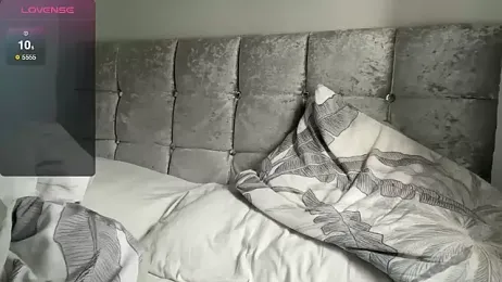 BustyKellyXXX webcam model stream image