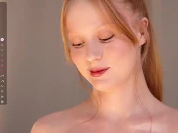 cute_shine webcam model stream image