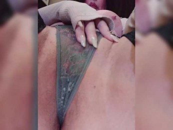 Jeanneen webcam model stream image