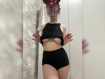 ZzzMonika webcam model stream image