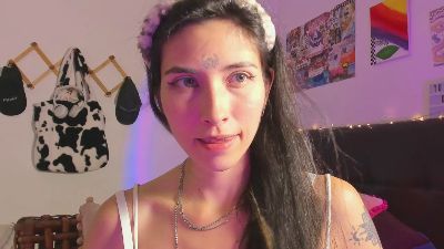 HolySweetMuse webcam model stream image