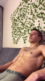 bravo_maestro webcam model stream image