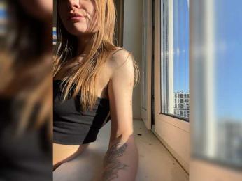 AliciaTroupe webcam model stream image