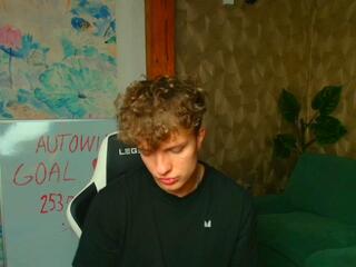 Koby Manning webcam model stream image