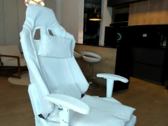 reichel_gray webcam chaturbate model stream image