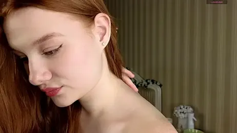 Juuulia_ webcam stripchat model stream image