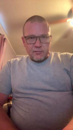 Peter8_5 webcam model stream image