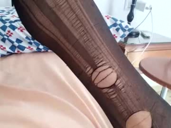 mulato44 webcam model stream image