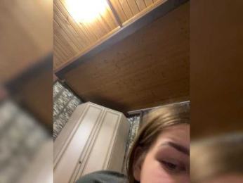 Lovepopi0201 webcam model stream image