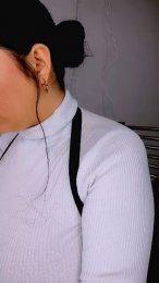 luna_asmr webcam model stream image