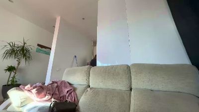 dollshorny webcam model stream image