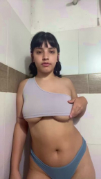 Solangeflor09 webcam model stream image