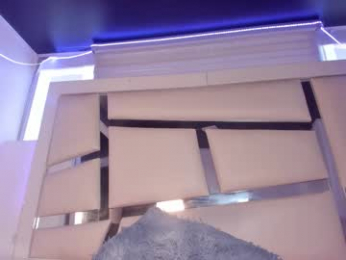 chrystal_jade webcam model stream image