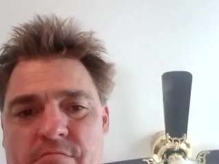 ilikehugeboobs361 webcam model stream image