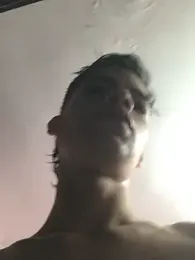 Latinos_2001 webcam model stream image