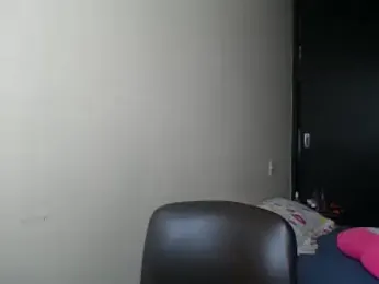 KAROLCANDY webcam model stream image