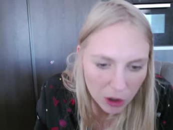 siswet19 webcam model stream image