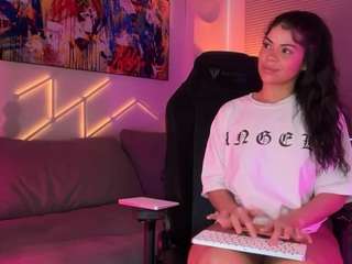 kanary webcam model stream image