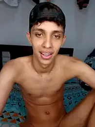 Alayn_sexy_ayes webcam model stream image