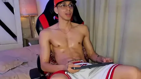 nicolai_drake webcam model stream image