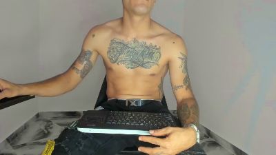 Mikee_scooth webcam model stream image