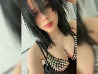 emogirl webcam model stream image