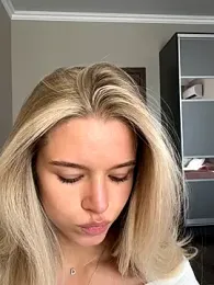 JessIsLove webcam model stream image